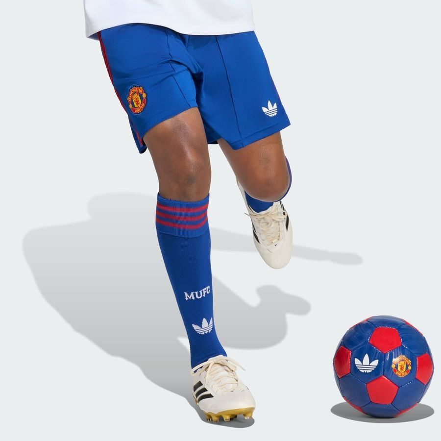 Manchester United Away Shorts 2026/27-League Fan Gear
